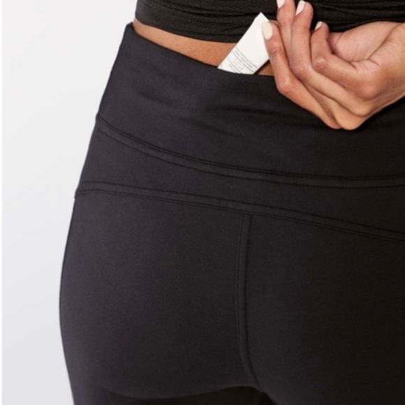 Lululemon Run On Jogger (28")
Black size 10 - Picture 5 of 16